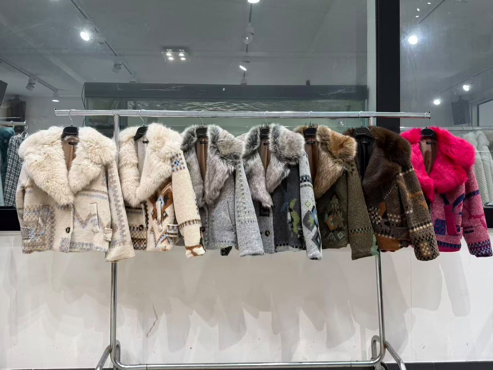 Boxy-Jacke mit Kragen