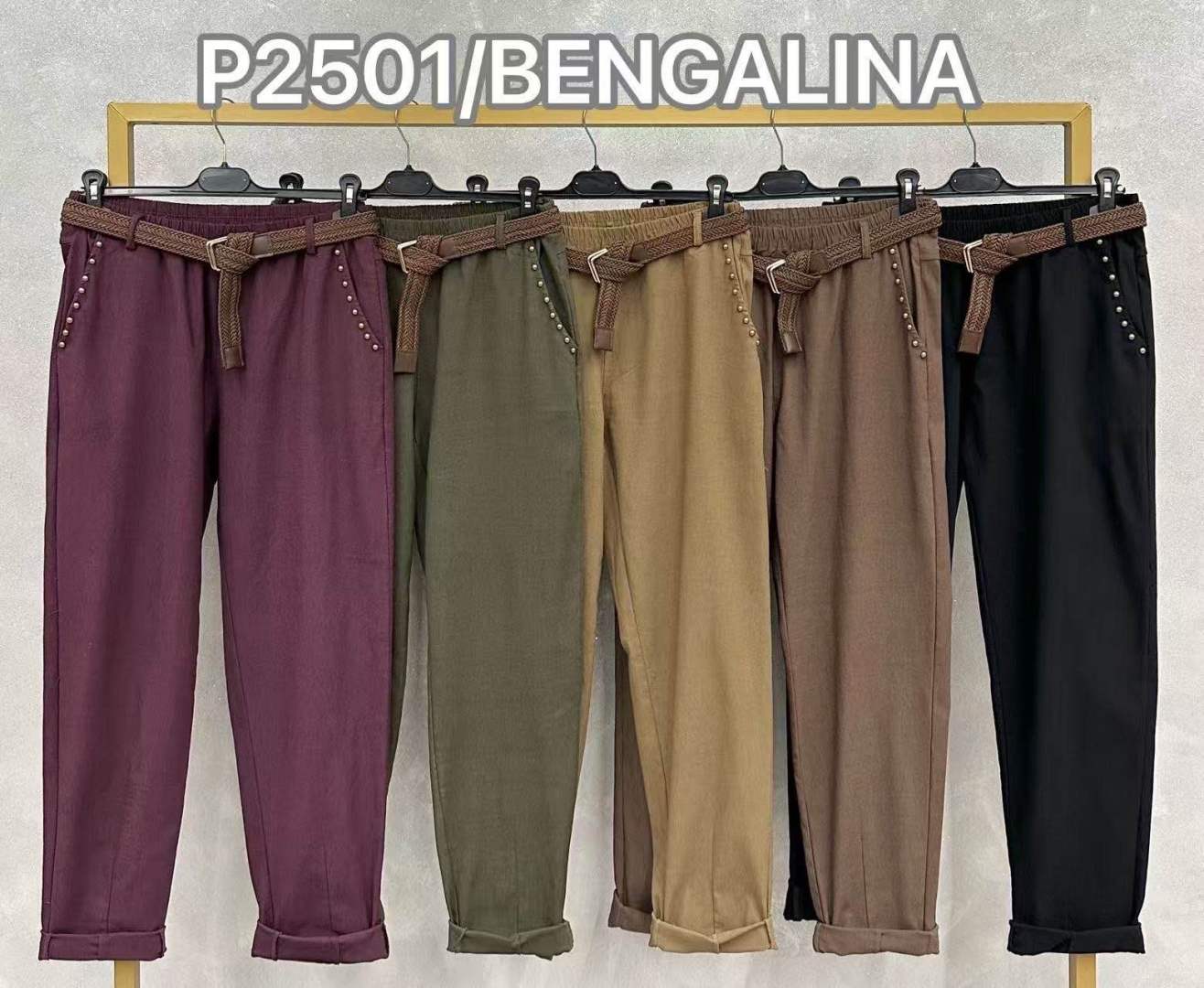 Gerade Hose mit Gürtel