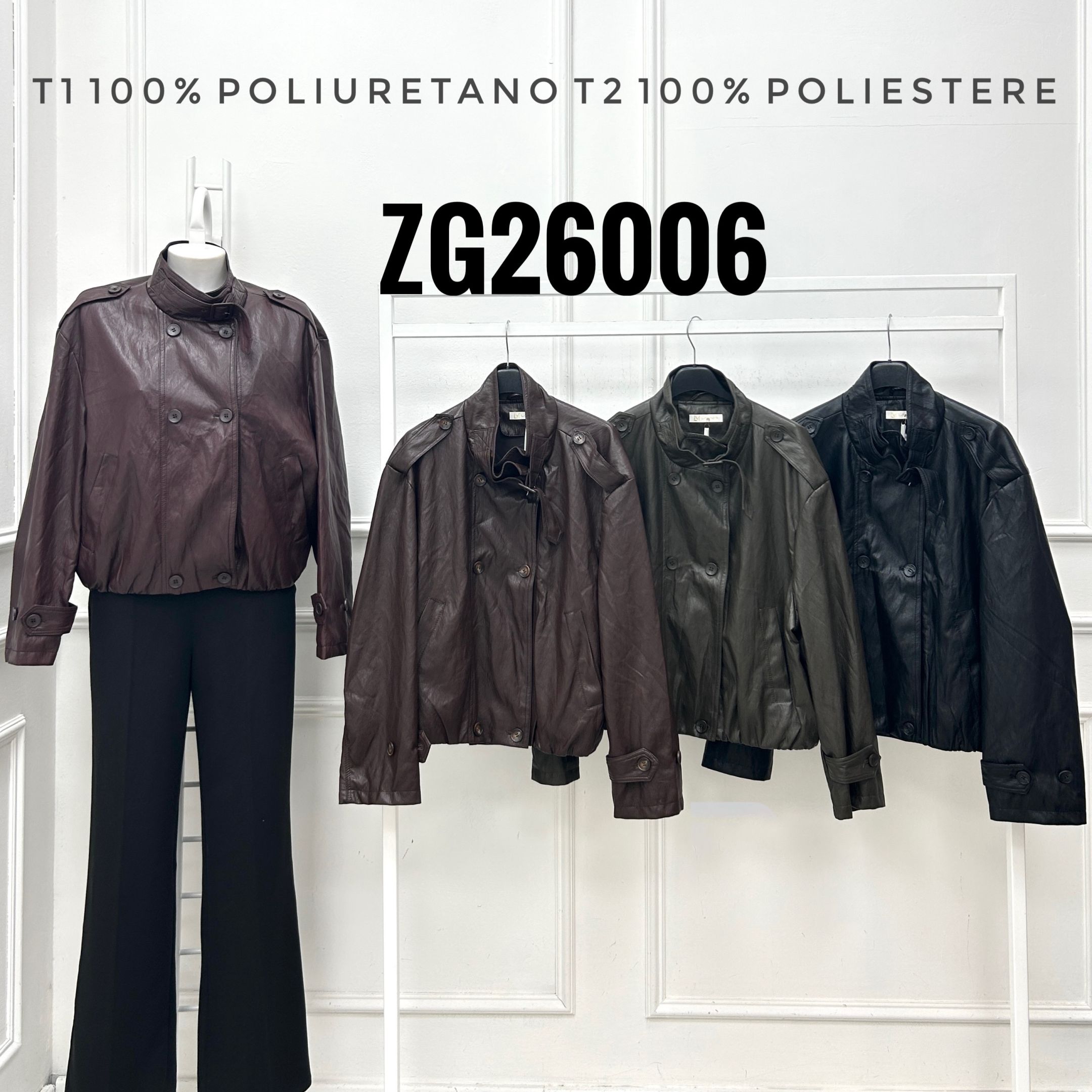 Kurze Jacke mit Stehkragen