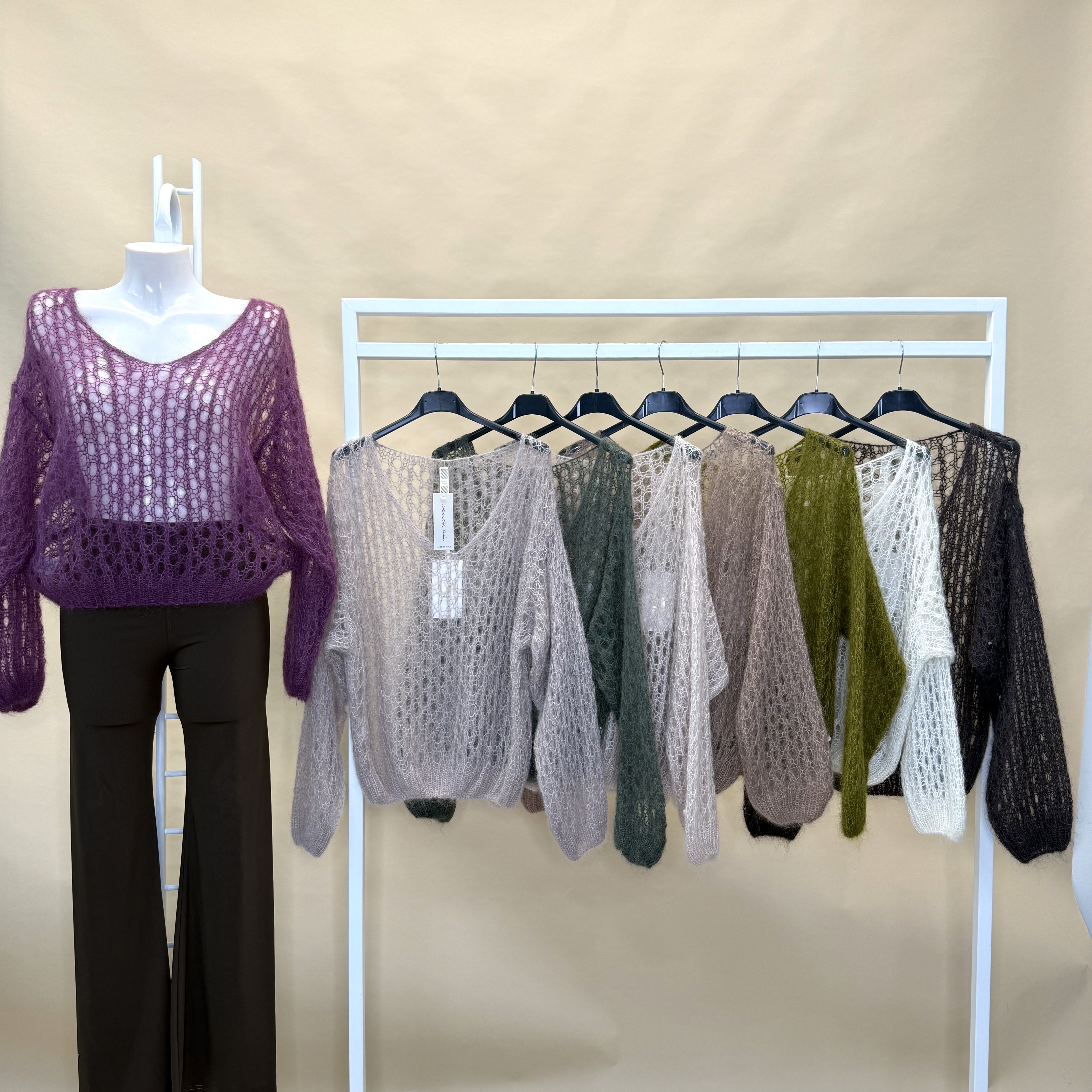 Lockerer Pullover mit Mohair‑Optik und weitem Rundhals
