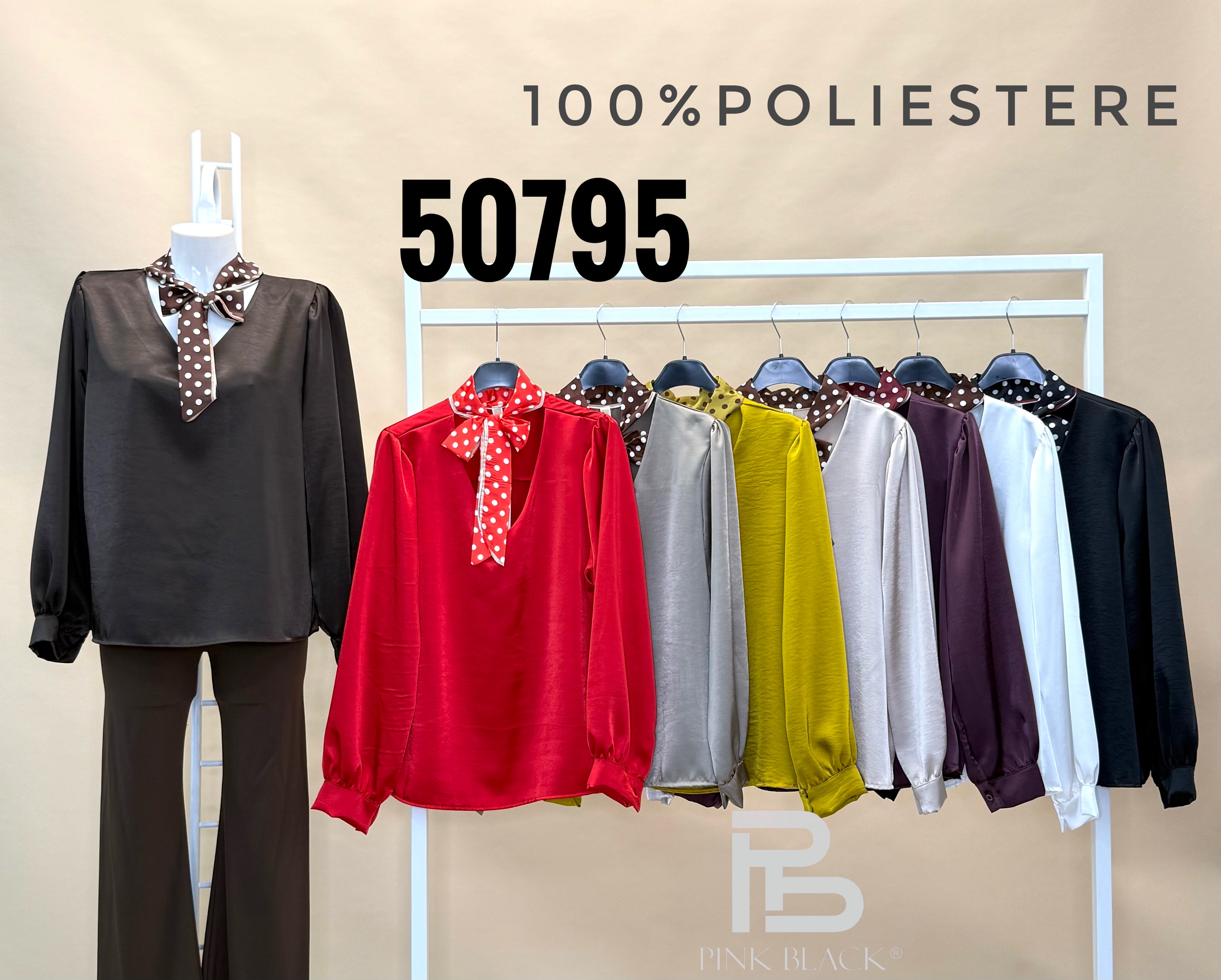 Bluse mit Schleife und Raffungen