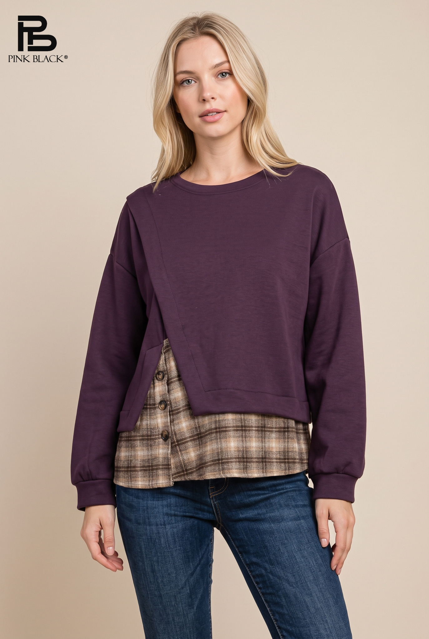 Lockerer Sweatshirt mit Seitenschlitz