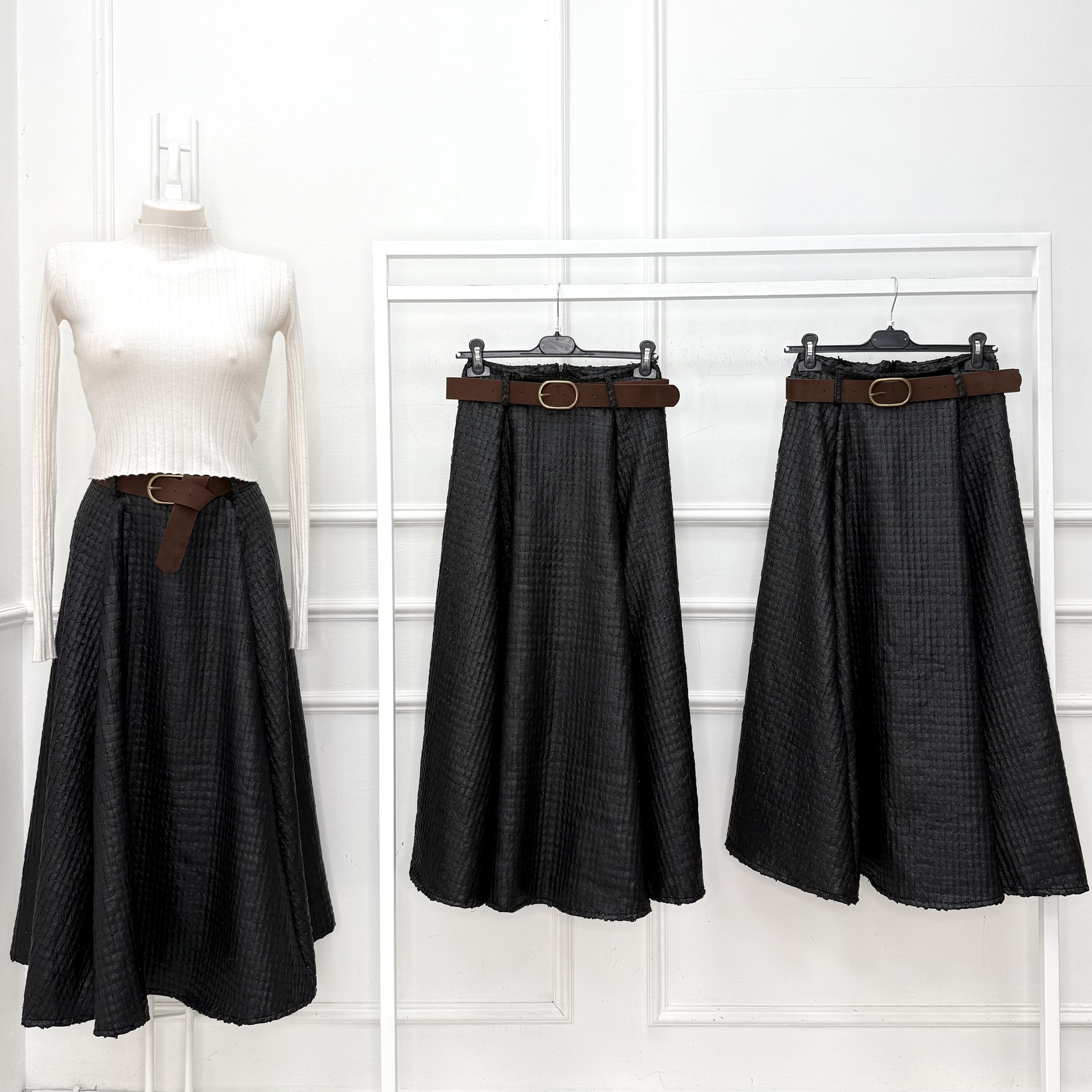 Culotte-Hose mit Gürtel