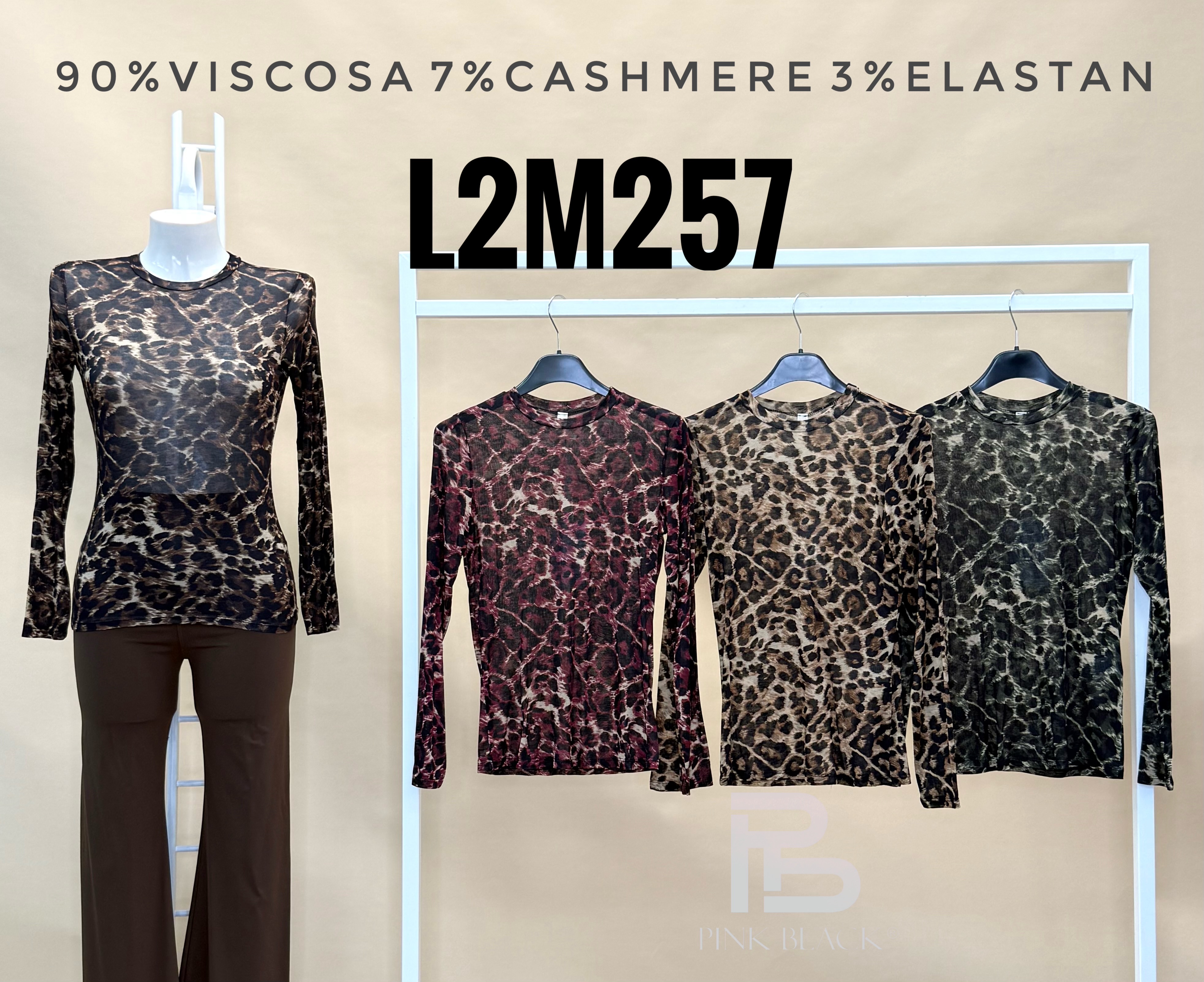Figurbetontes Top mit Leopardenmuster