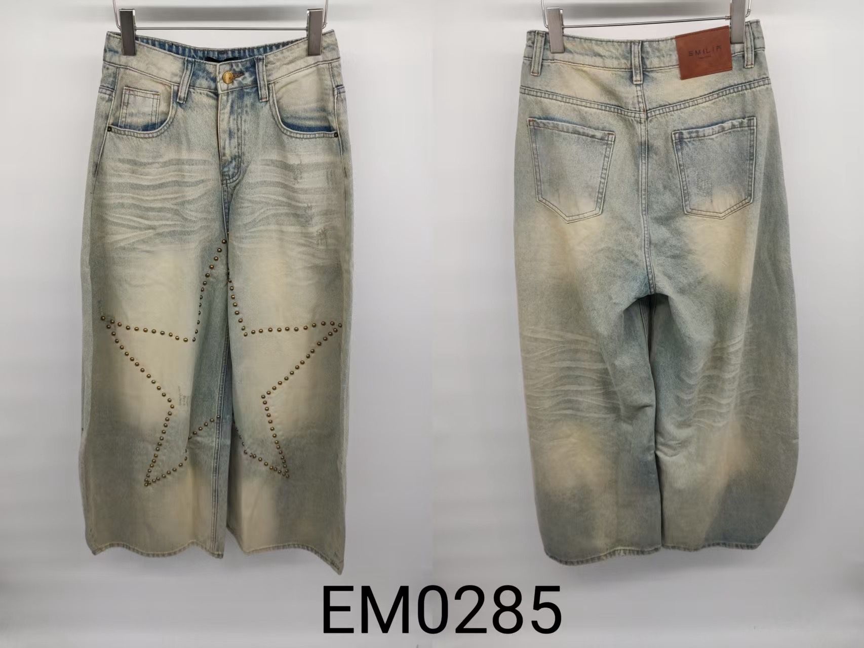 Wide‑Leg Hosen mit Nieten