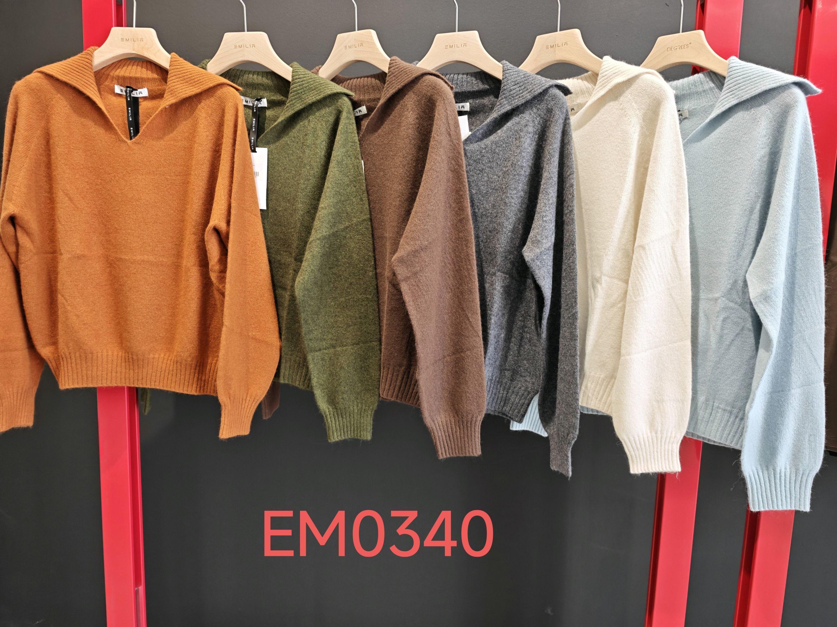 Pullover mit Polo-Kragen