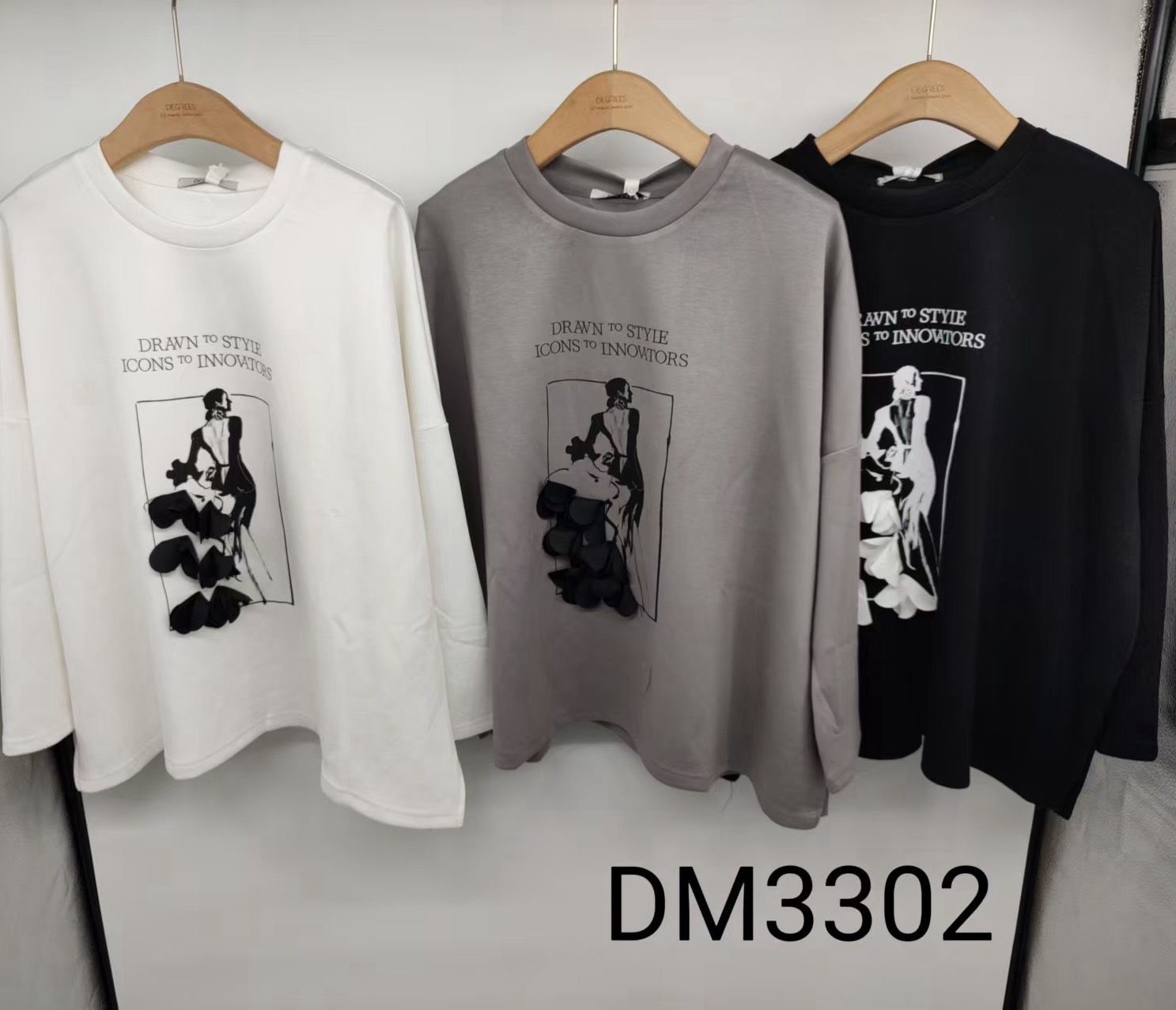 Oversize-Shirt mit 3D-Applikation