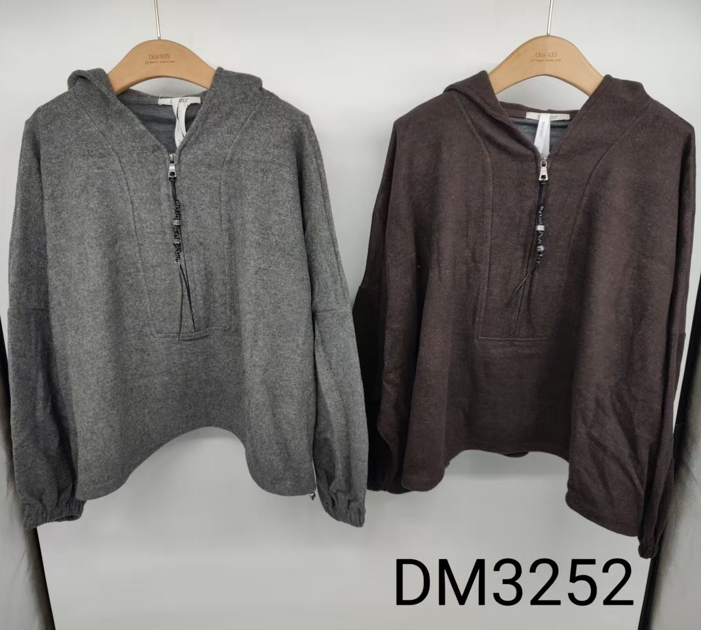 Lockerer Kapuzenpullover mit Kängurutasche