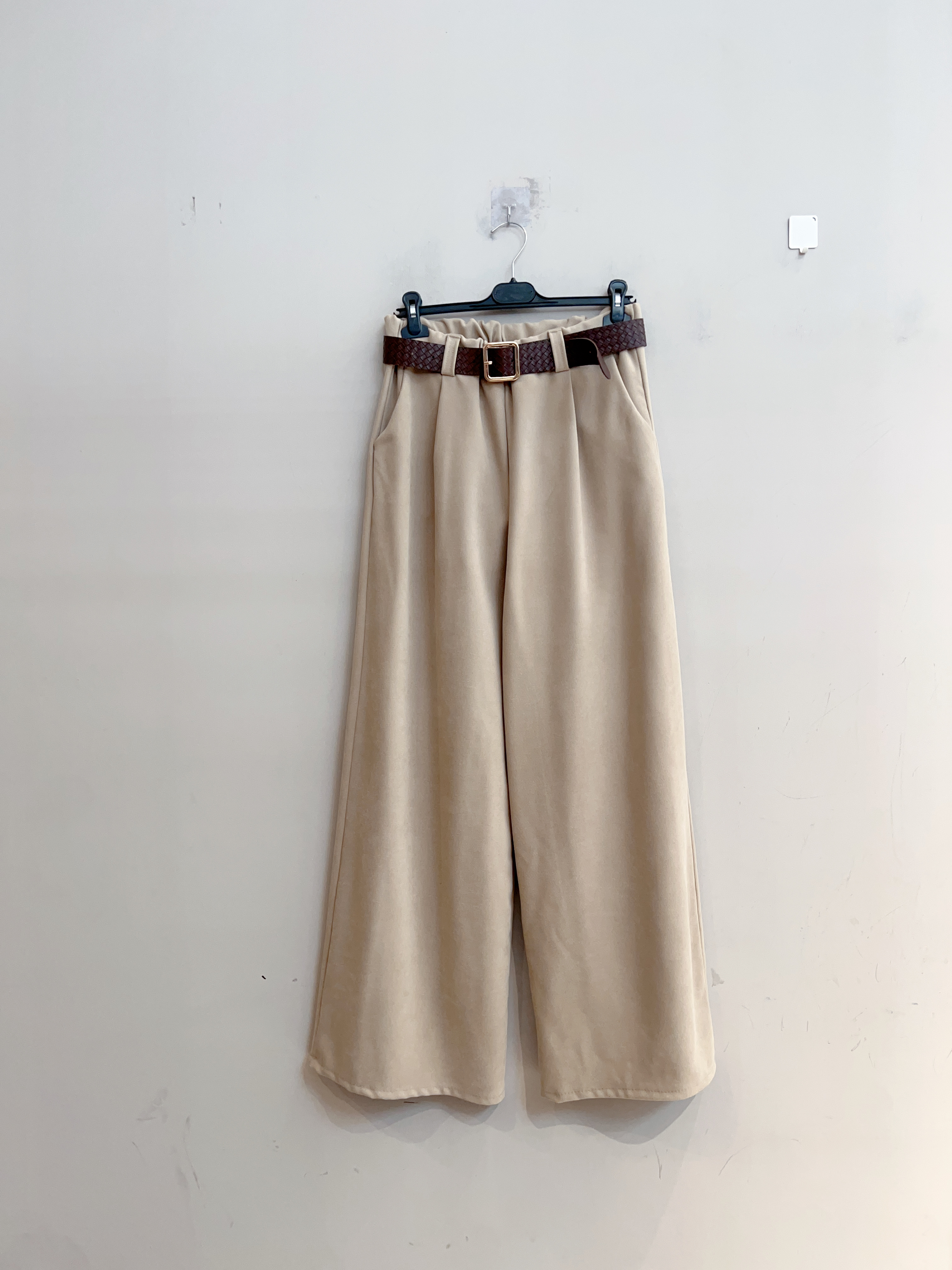 Hose im Wide-Leg-Schnitt mit Gürtel