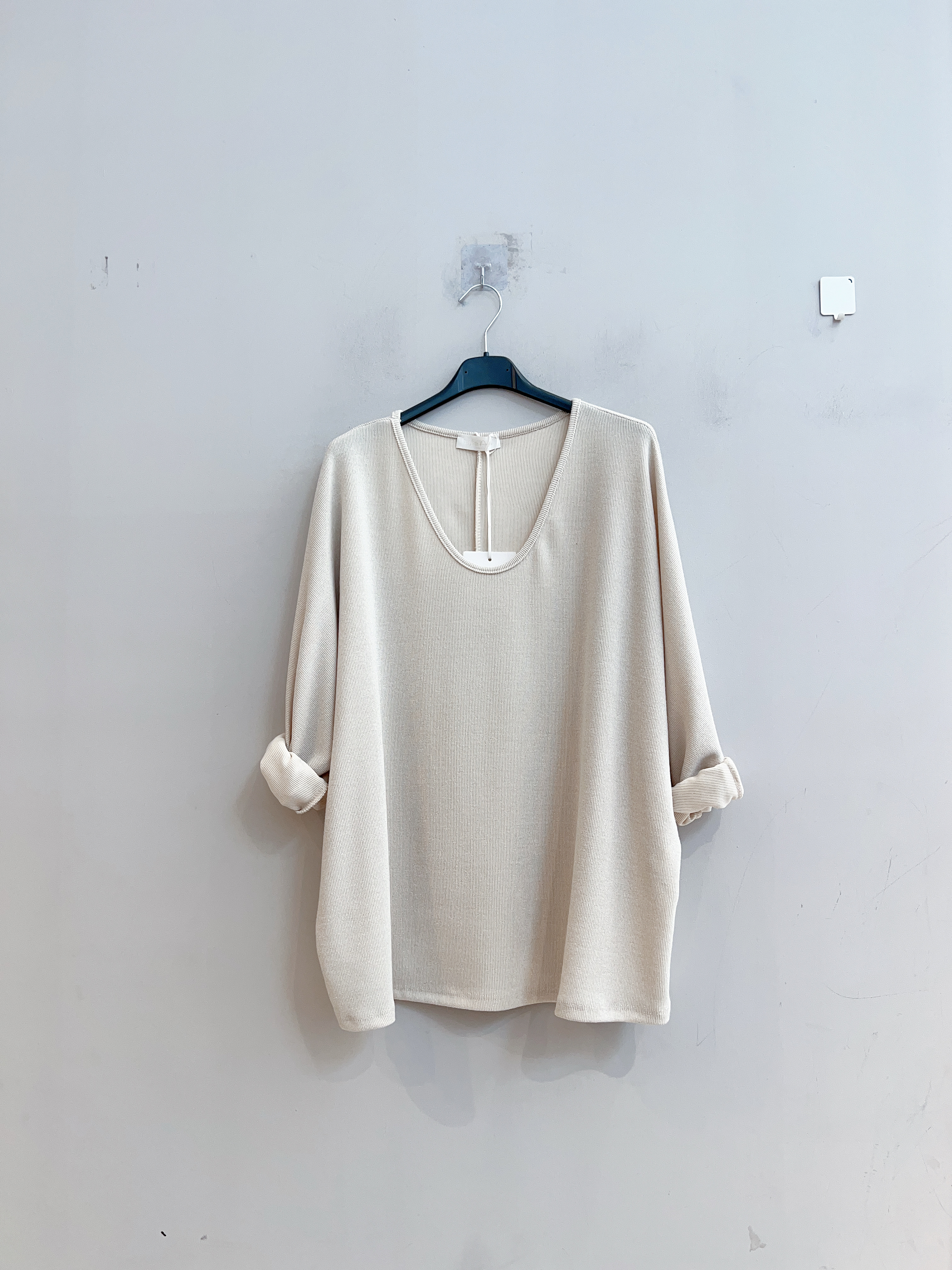 Oversize Shirt mit V‑Ausschnitt