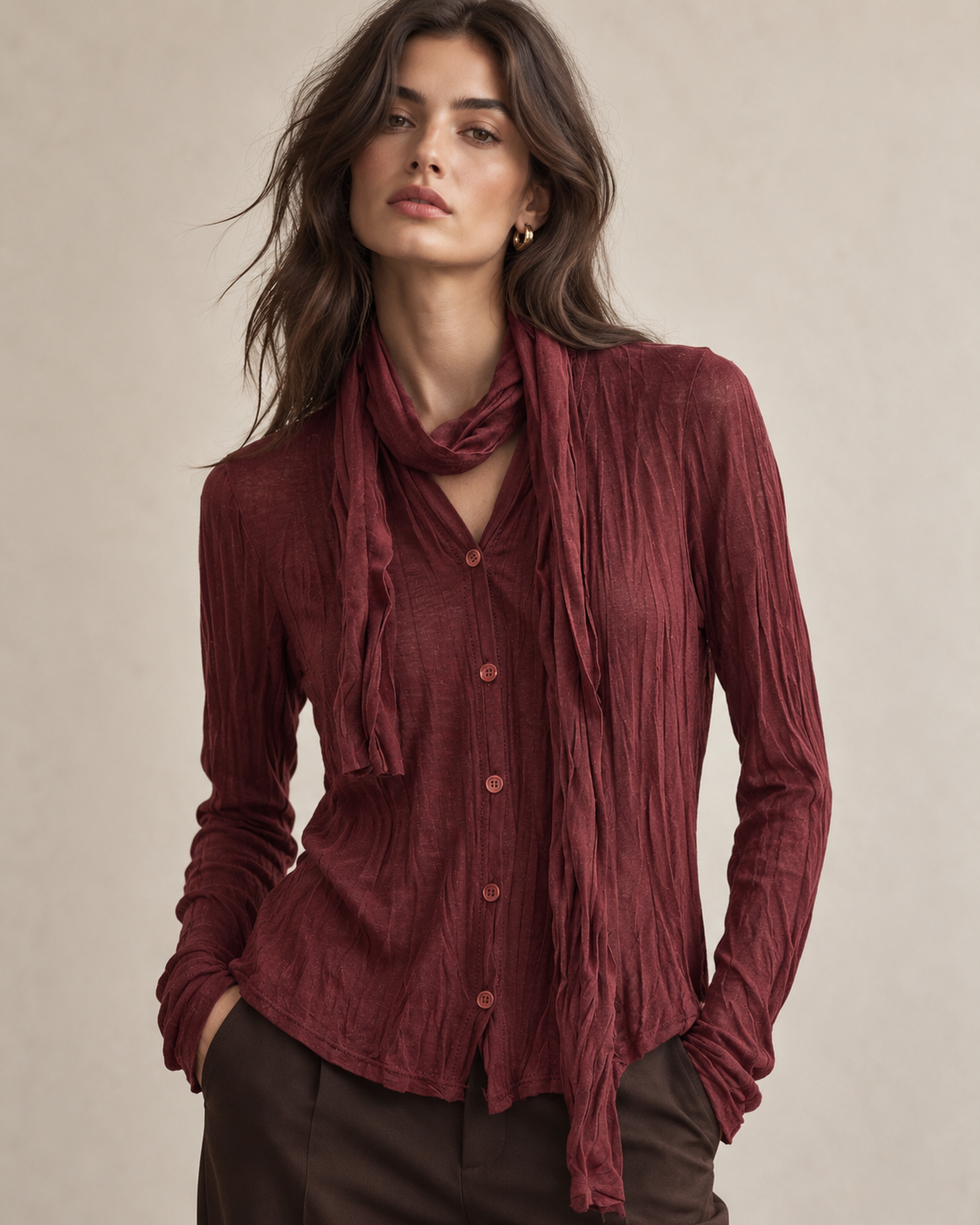 V‑Ausschnitt Bluse mit dezentem Raffungseffekt