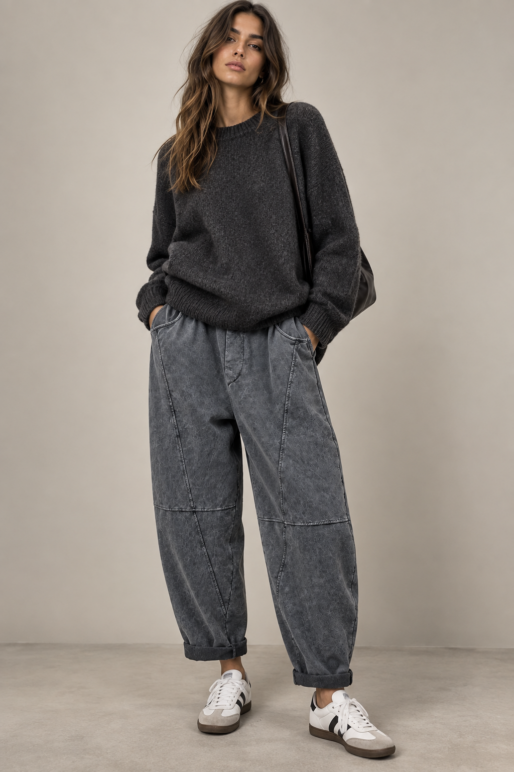 Weite Hose mit hohem Bund