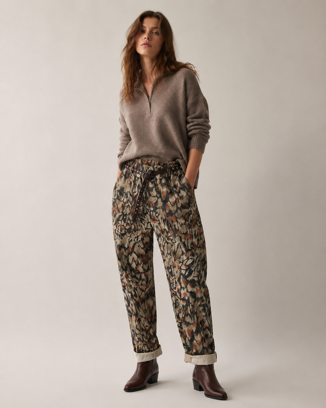 Gerade Hose mit hoher Taille
