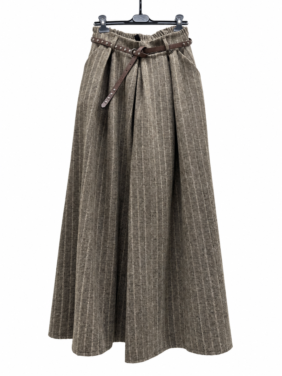 Weite Hose mit Gürtel