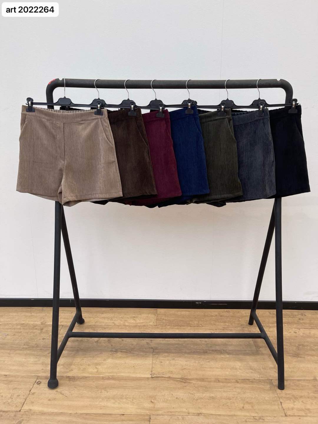 Regular Shorts mit Taschen