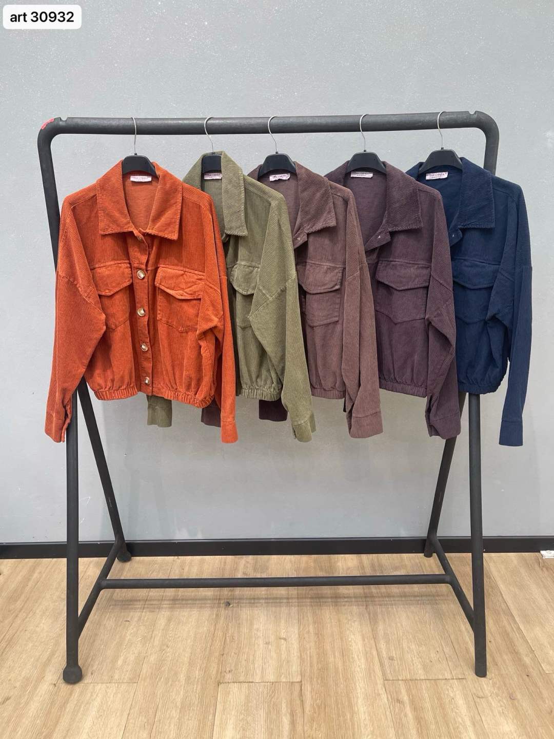 Kurze Cordjacke