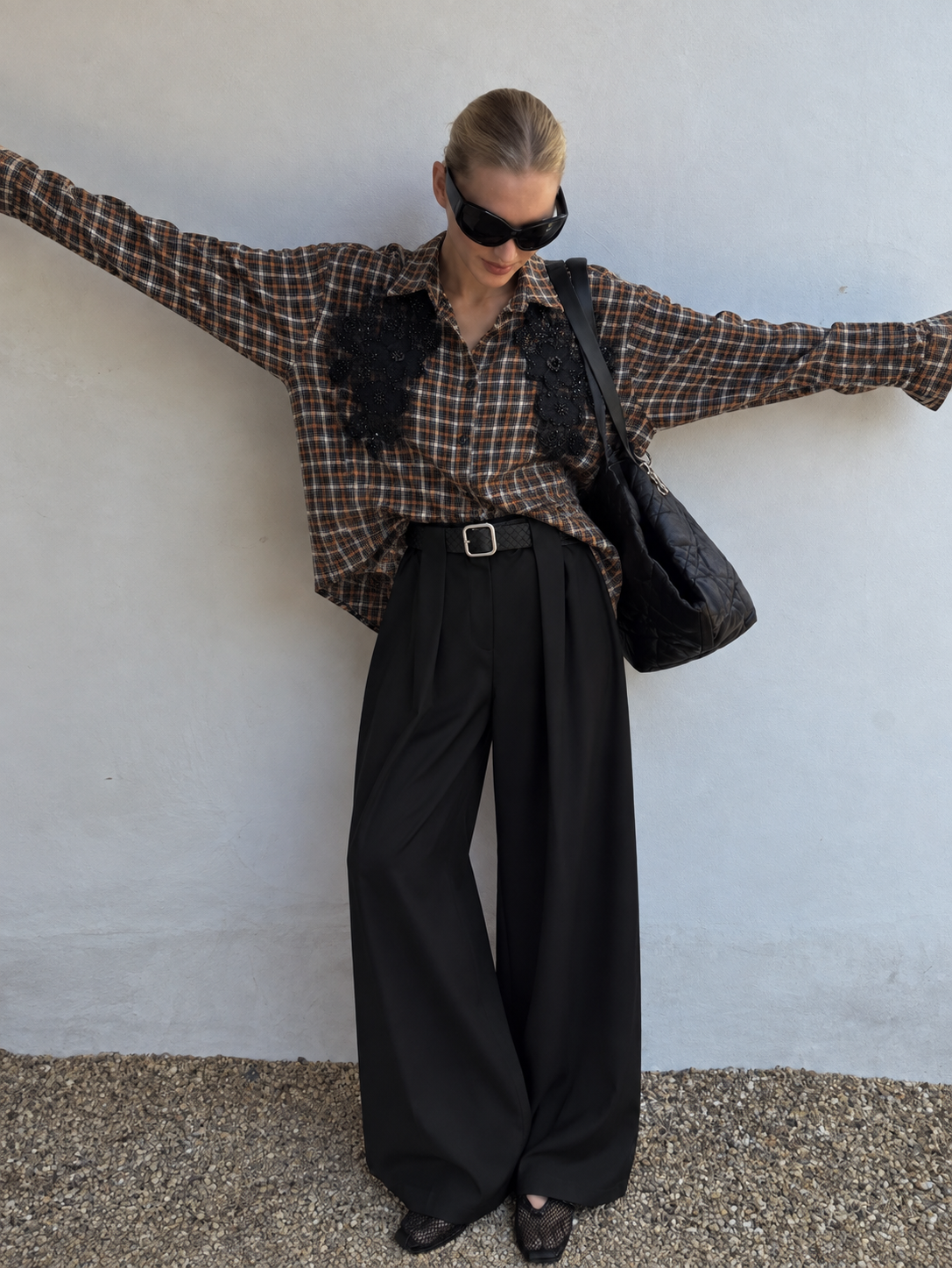Oversized-Hemd mit Stickdetail