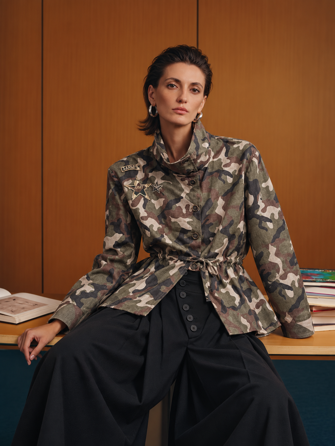 Bluse mit Kordelzug im Camouflage-Look
