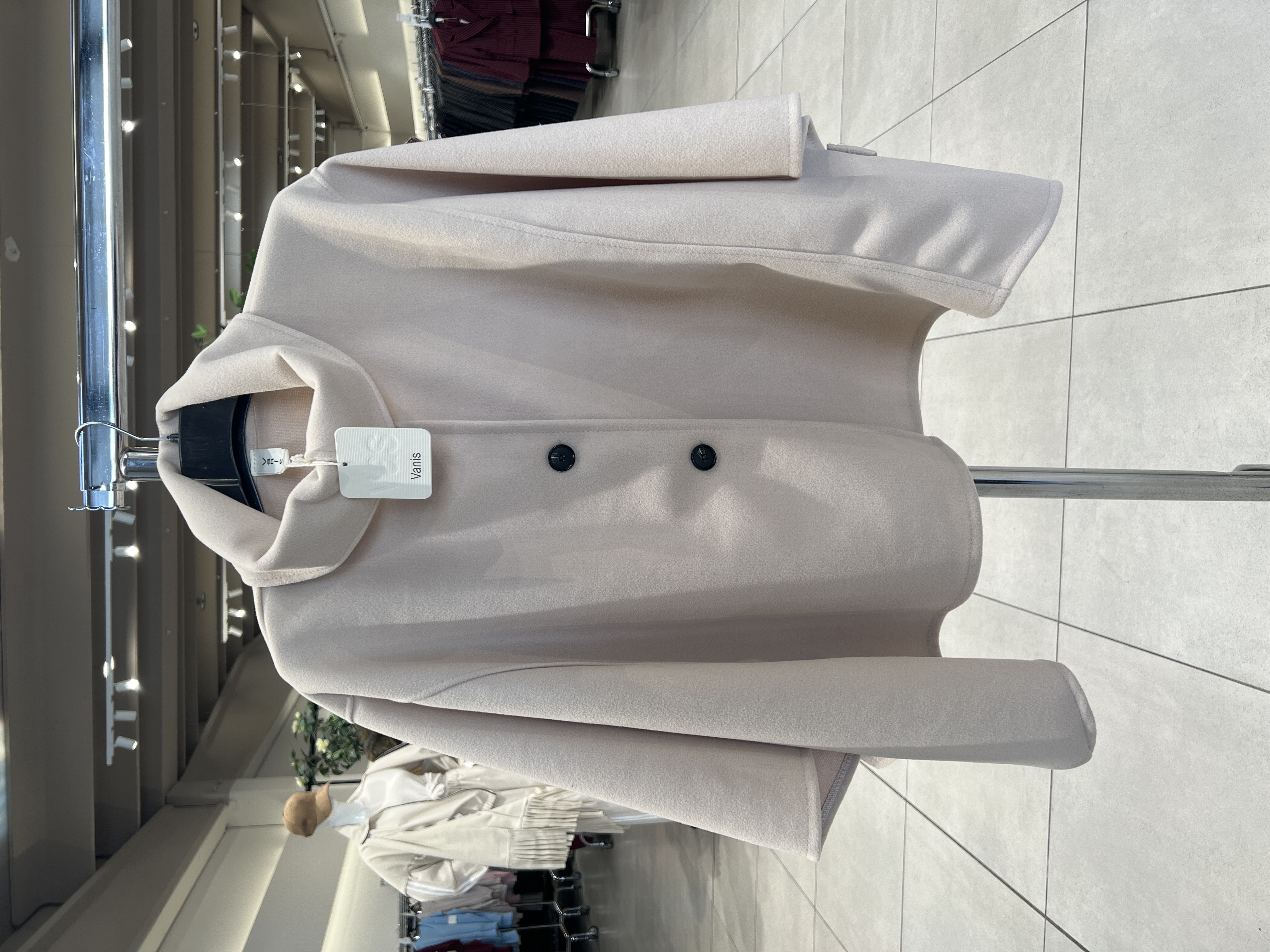 Lässige 3/4-Jacke mit Kragen