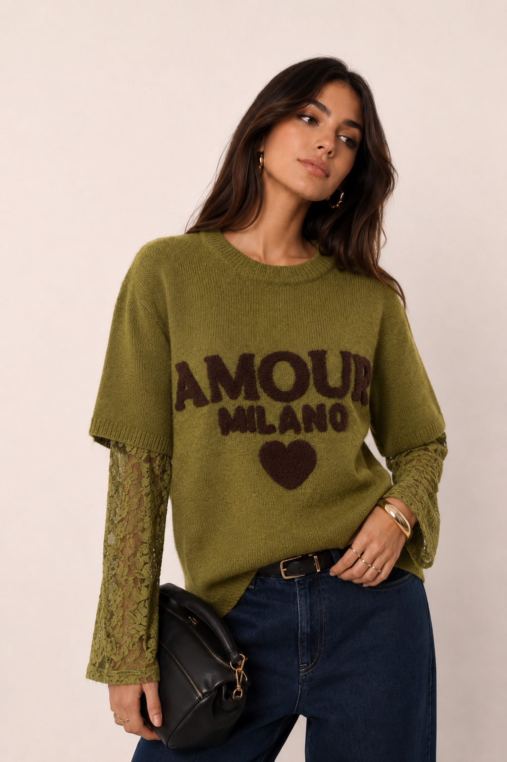 Lockerer Pullover mit Spitze