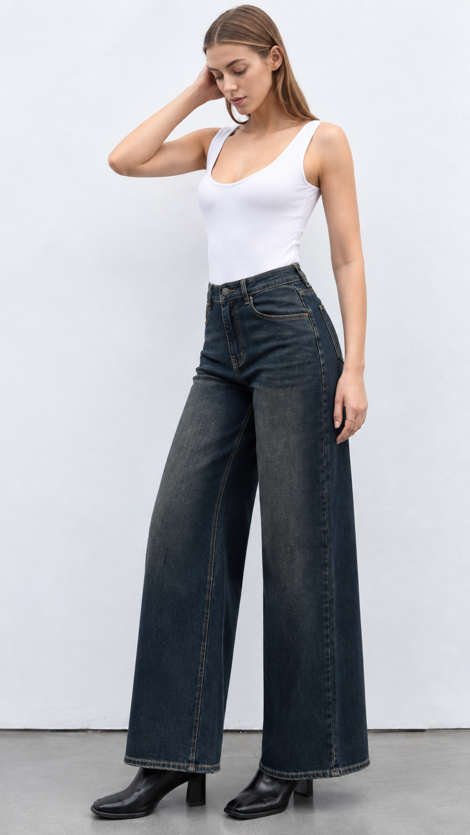 Jeans mit hohem Bund und weitem Bein
