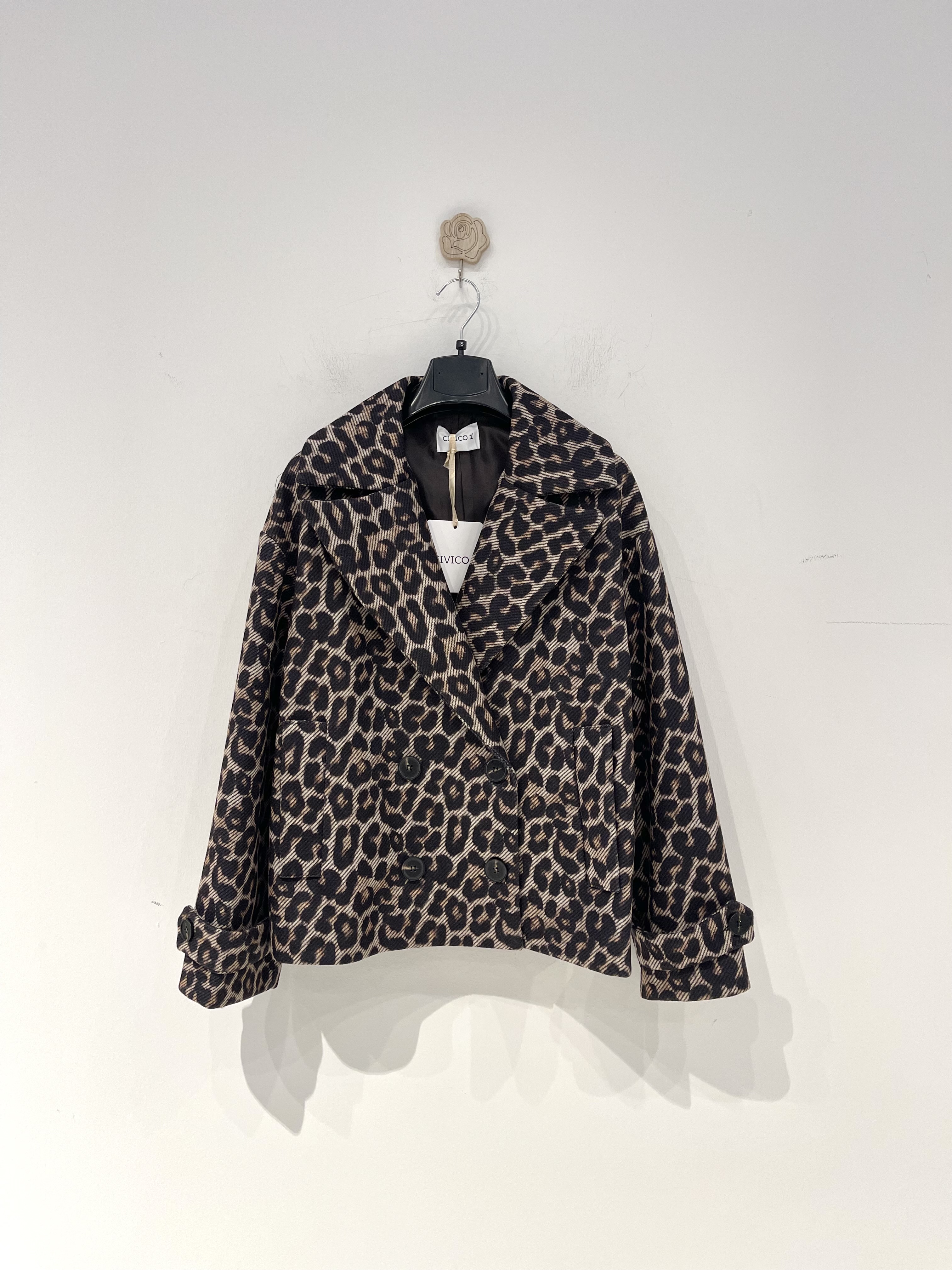 Weiter Mantel mit Leopardenmuster