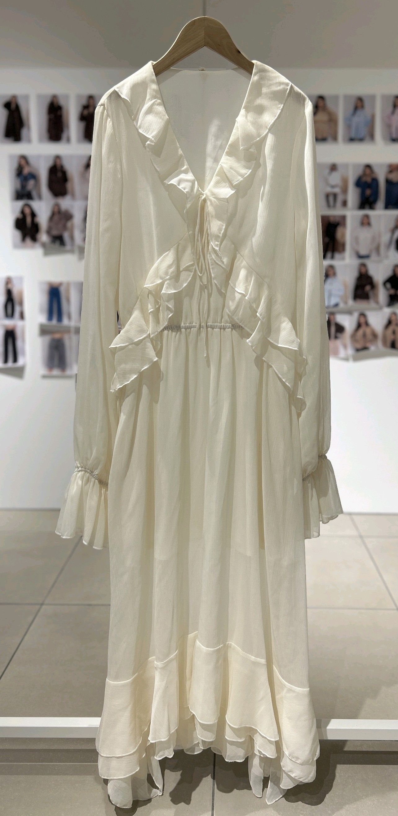 Maxi-Kleid mit Volants
