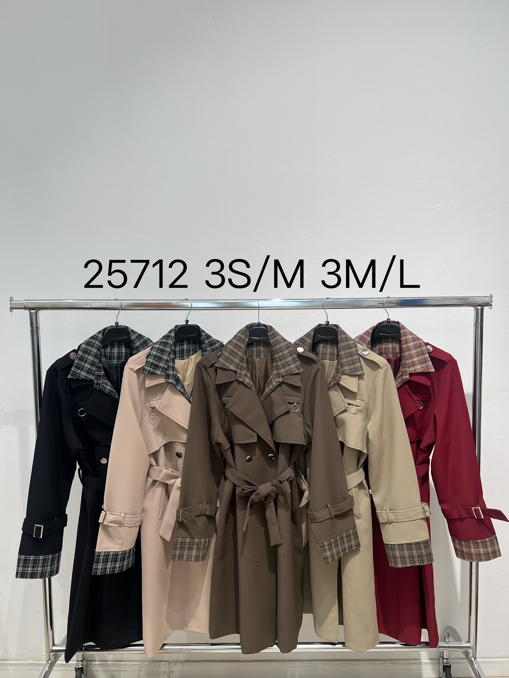 Trenchcoat mit Gürtel