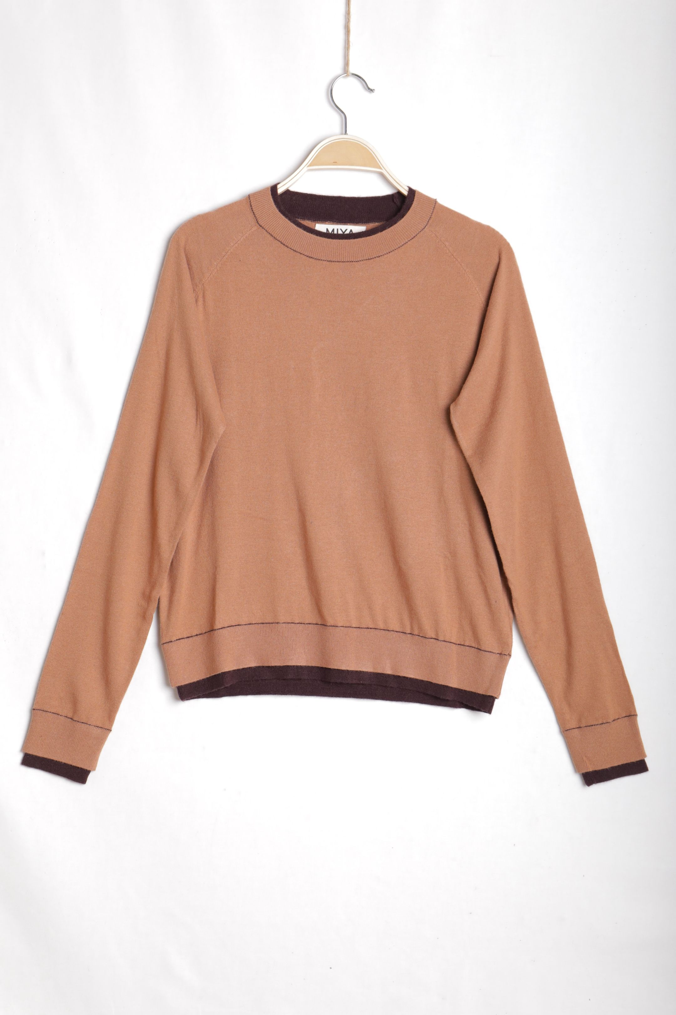 Raglanpullover mit Rundhals