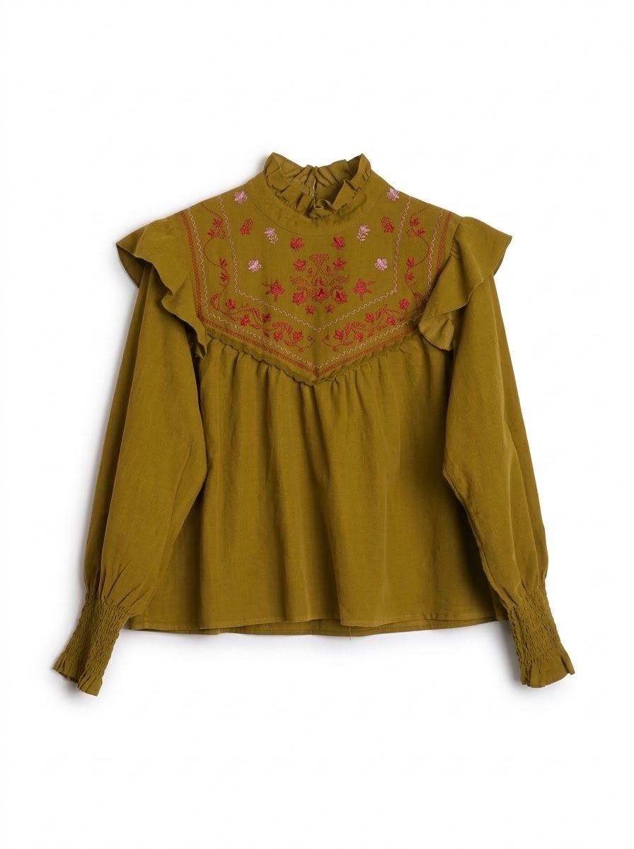 Bluse mit Rüschensaum
