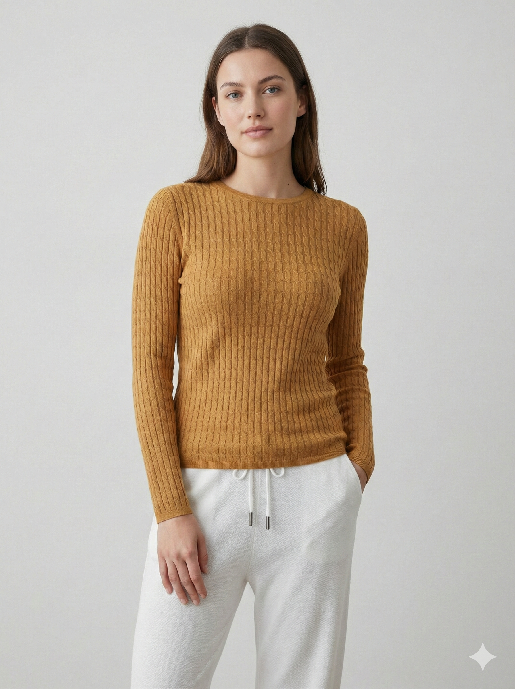 Figurbetonter Pullover mit Rundhalsausschnitt