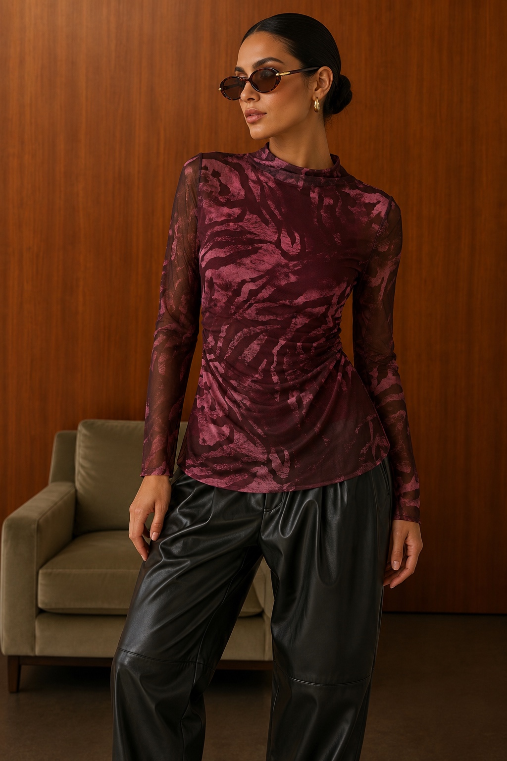 Figurbetontes Shirt mit Raffungen