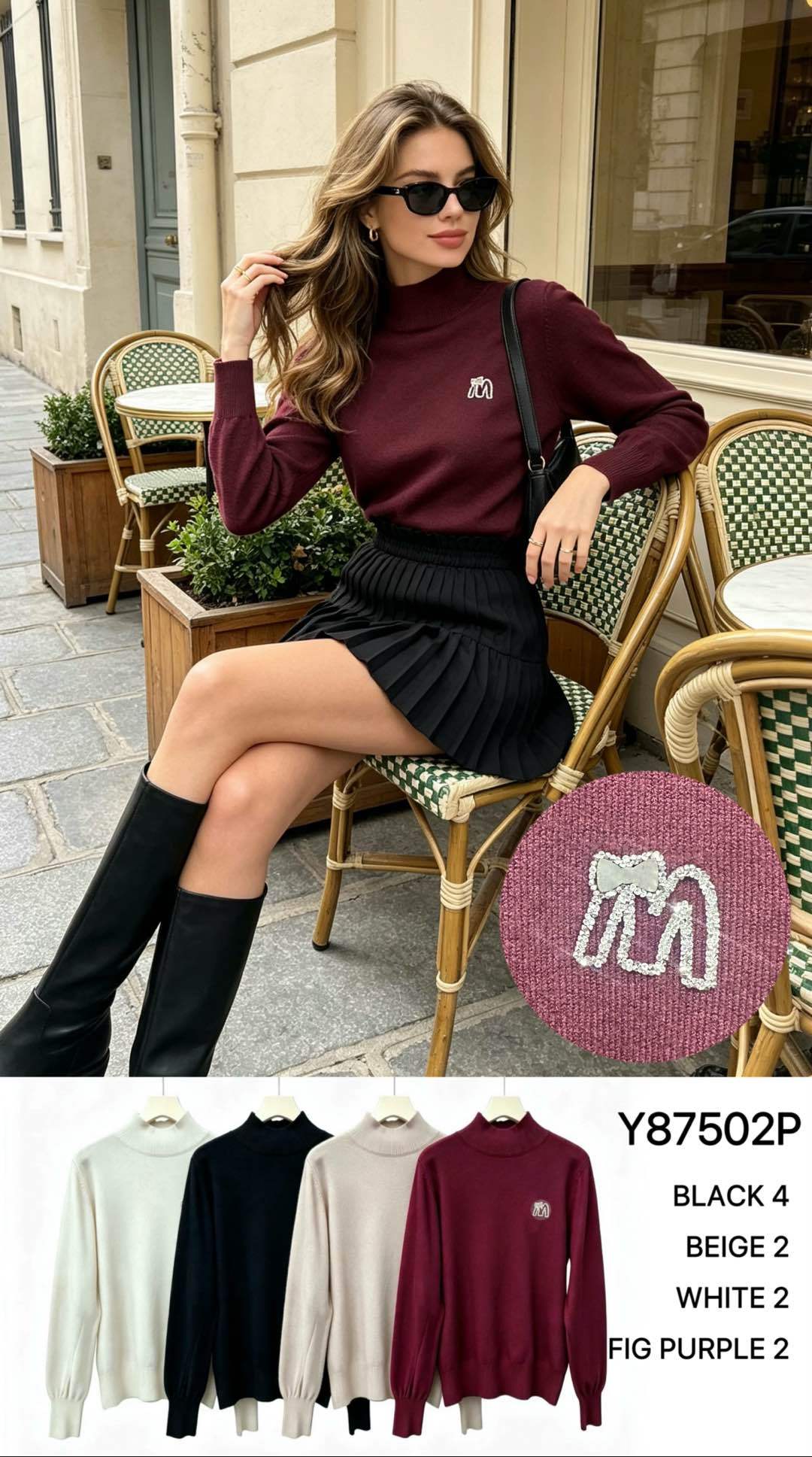 Pullover mit Halbrollkragen und Stickerei