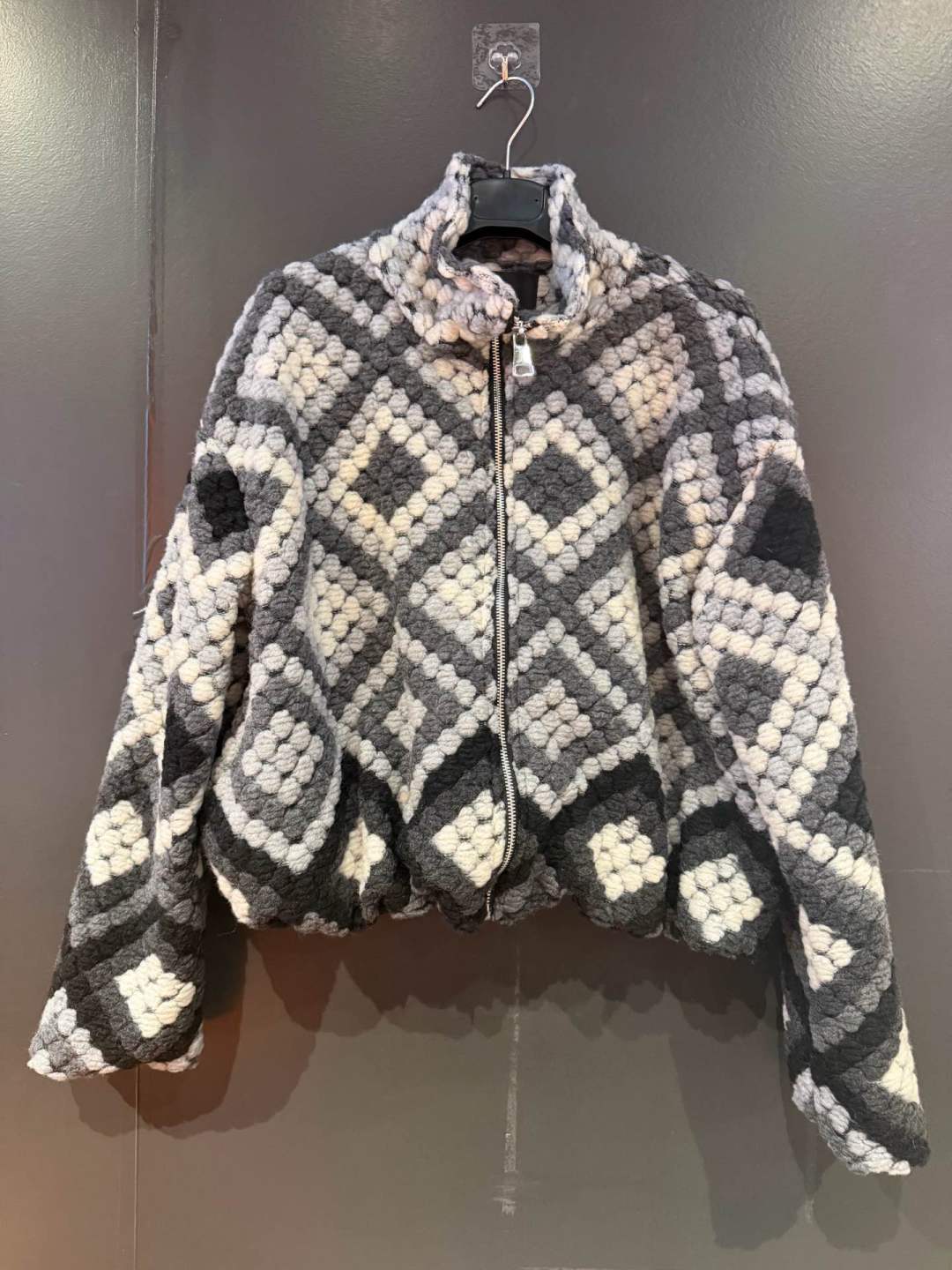 Teddy-Jacke mit Rautenmuster