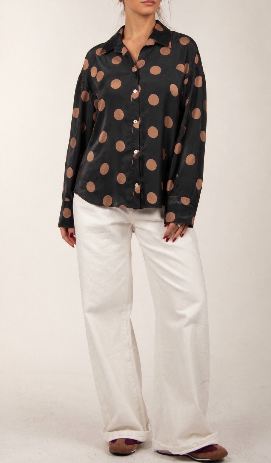 Legere Polka‑Dot Bluse