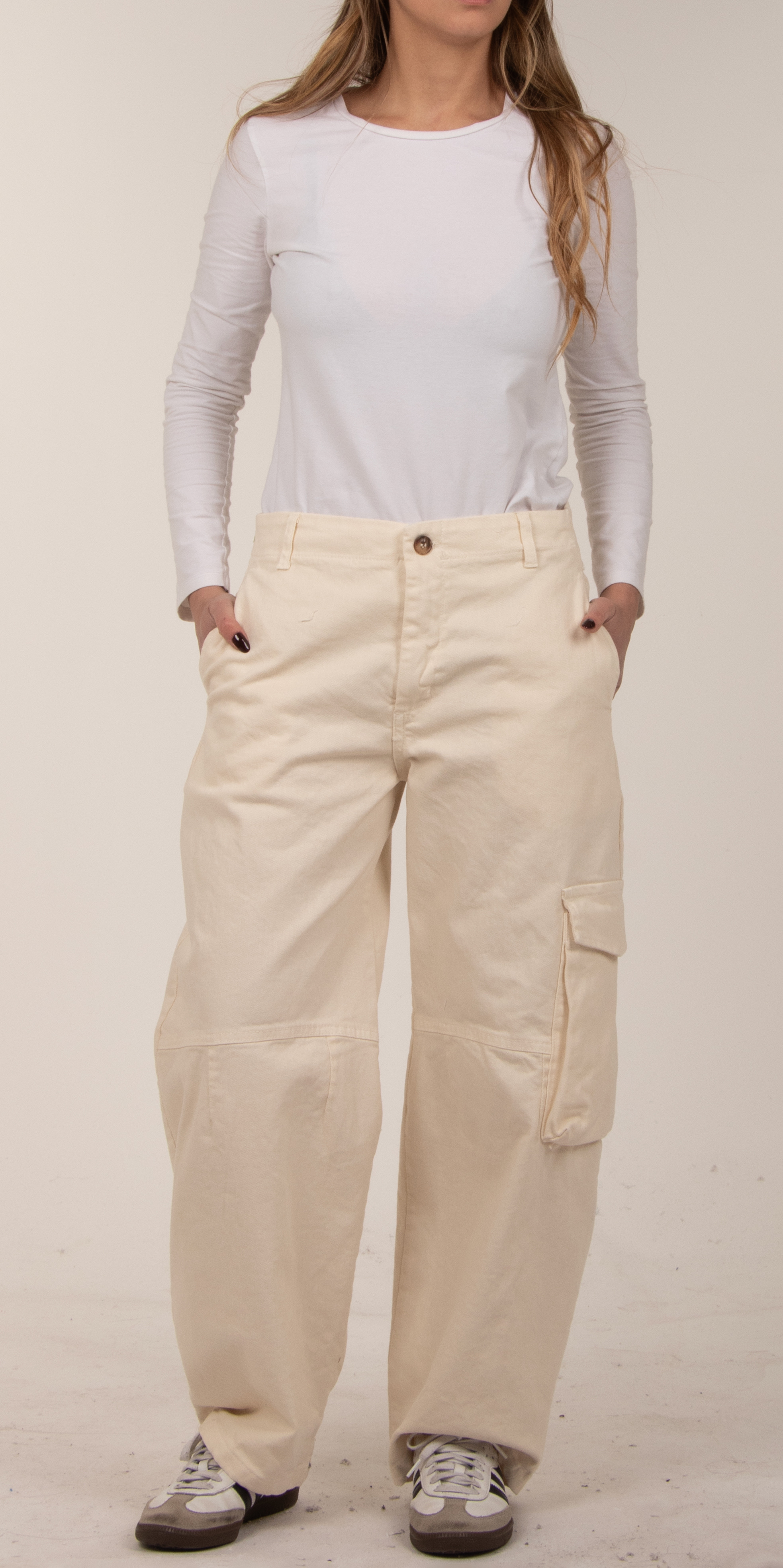 Lockere Cargo-Hose