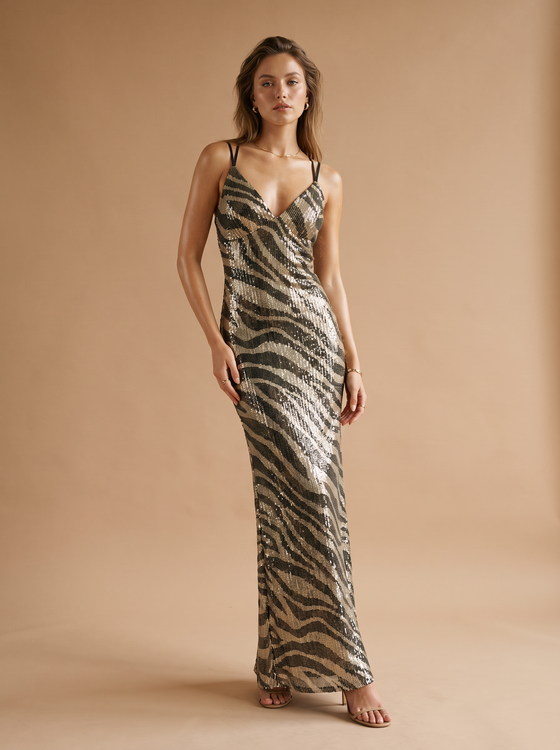 Maxi‑Kleid mit Pailletten und V‑Ausschnitt