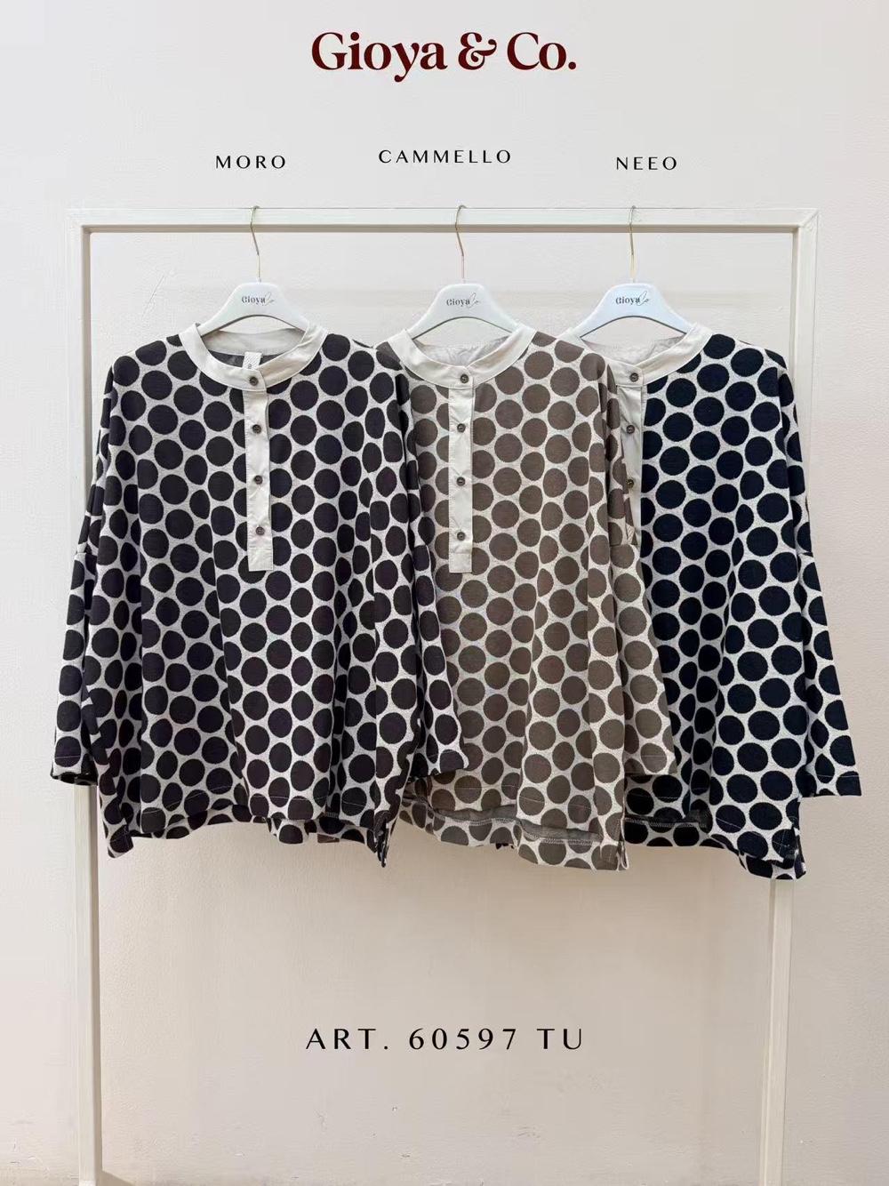 Legere Bluse mit Stehkragen